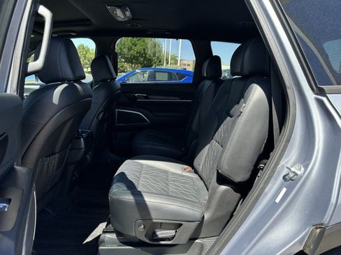 Used 2024 Kia Telluride EX X-Line AWD/4WD image 13