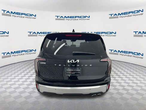 Used 2024 Kia Telluride EX FWD image 4