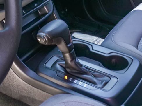 Used 2016 Chevrolet Colorado W/T w/ WT Convenience Package RWD image 18