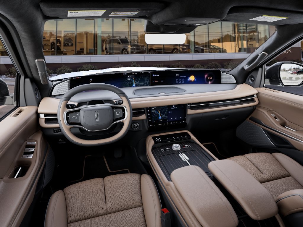 New 2027 Lincoln Navigator Black Label AWD/4WD image 9