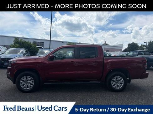 Used 2023 Nissan Frontier SV w/ SV Convenience Package AWD/4WD image 4