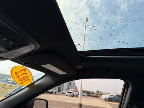 Used 2022 Dodge Durango GT image 21