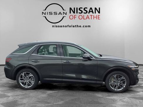 Used 2025 Genesis GV70 2.5T AWD/4WD image 28
