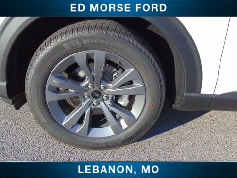New 2026 Ford Explorer Active w/ Active Comfort Package image 19