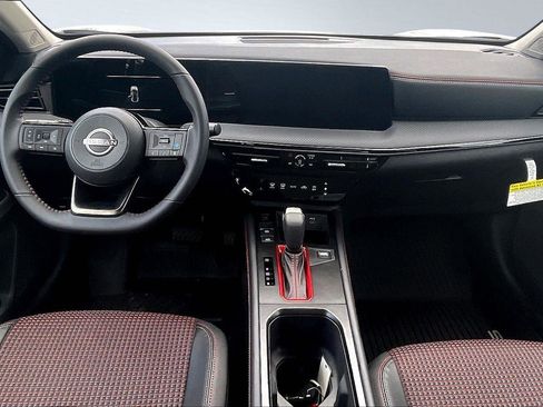 New 2025 Nissan Kicks SR AWD/4WD image 5