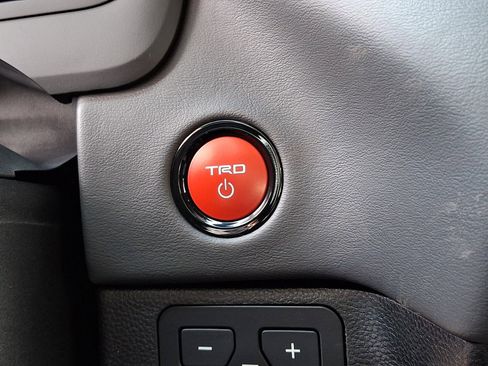 New 2026 Toyota Sequoia Platinum image 15