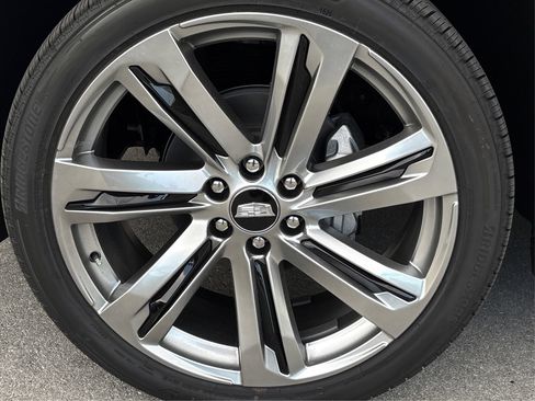 New 2026 Cadillac Escalade Platinum Sport AWD/4WD image 13