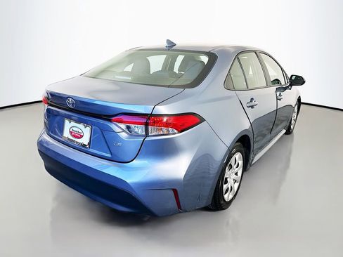 Used 2024 Toyota Corolla LE image 5