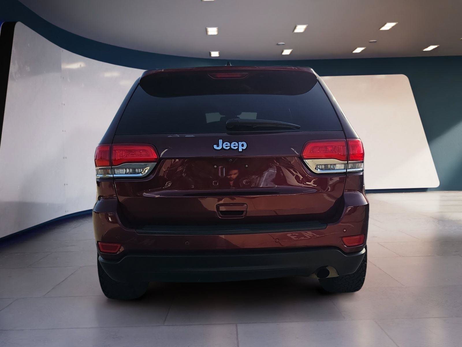 Used 2016 Jeep Grand Cherokee Laredo w/ Quick Order Package 23E RWD image 4