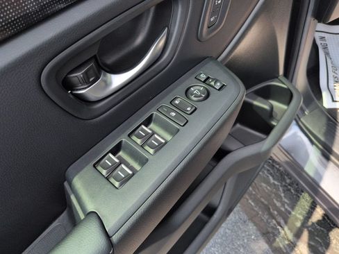 Used 2025 Honda Pilot Elite image 11