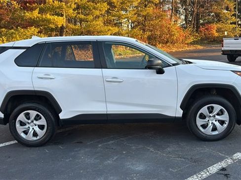 Used 2024 Toyota RAV4 LE image 27