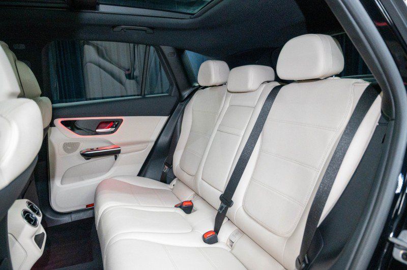 Certified 2024 Mercedes-Benz GLC 300 4MATIC image 14