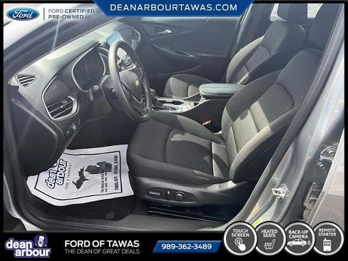Used 2024 Chevrolet Malibu LT FWD image 2