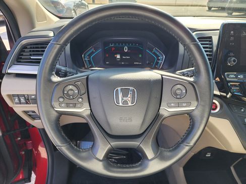 Used 2023 Honda Odyssey EX-L image 24