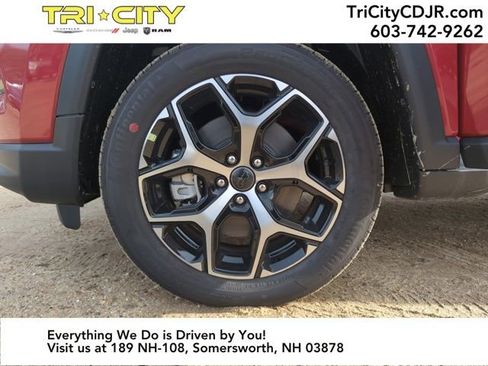 New 2026 Jeep Compass Limited image 25