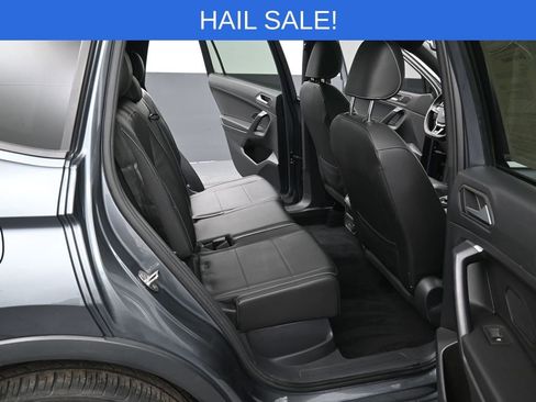 Used 2021 Volkswagen Tiguan SE R-Line image 33
