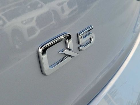 Certified 2023 Audi Q5 2.0T Premium Plus w/ Premium Plus Package AWD/4WD image 11
