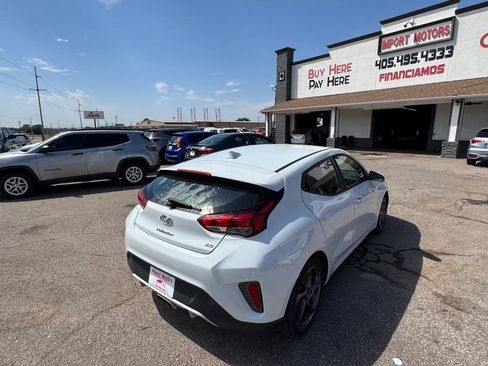 Used 2019 Hyundai Veloster 2.0 FWD image 8