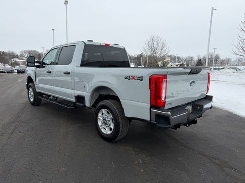 Certified 2025 Ford F250 XLT w/ Snow Plow Prep Package image 7