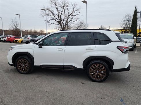 Used 2025 Subaru Forester Sport image 7