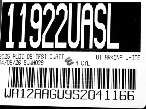 Certified 2025 Audi Q5 Premium Plus w/ Premium Plus AWD/4WD image 26