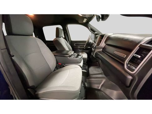 Used 2024 RAM 2500 Big Horn w/ Bed Utility Group AWD/4WD image 17