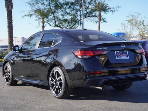 Certified 2025 Nissan Sentra SR w/ SR Premium Package image 3