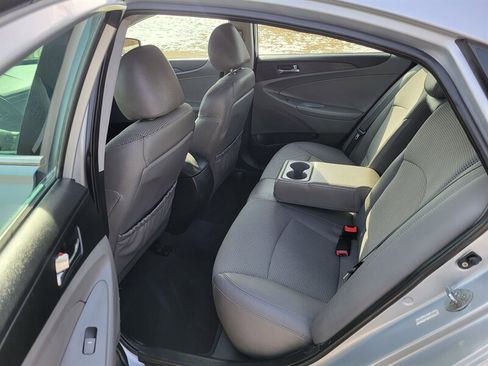 Used 2011 Hyundai Sonata SE w/ Navigation & Sunroof Pkg 4 image 13