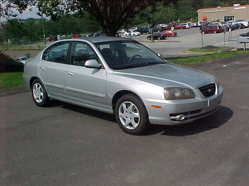 Used 2005 Hyundai Elantra GLS image 14
