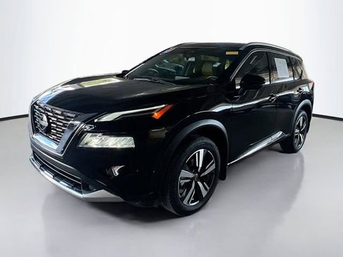 Used 2023 Nissan Rogue Platinum FWD image 4
