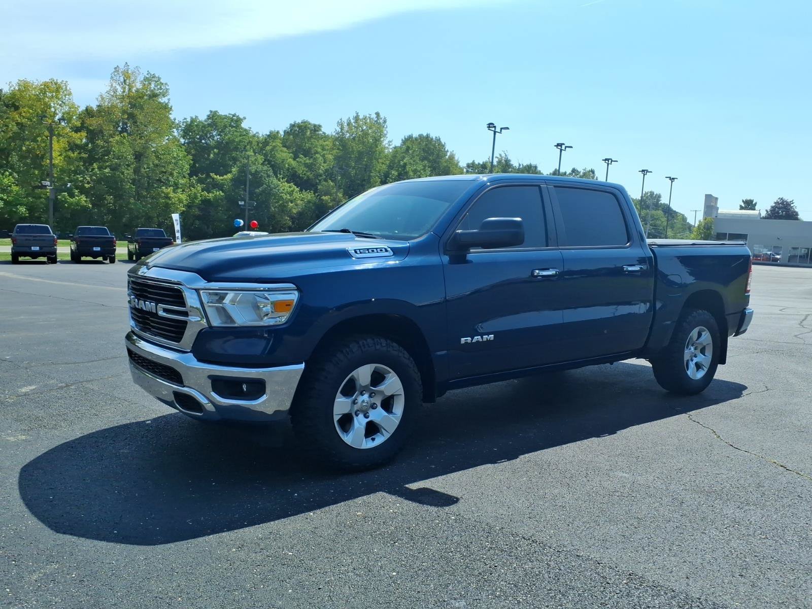 Used 2019 RAM 1500 Big Horn AWD/4WD image 3