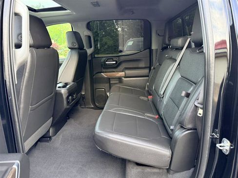 Used 2021 Chevrolet Silverado 1500 LT Trail Boss w/ Convenience Package II AWD/4WD image 19