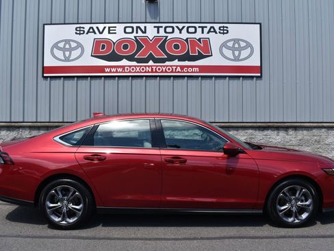 Used 2024 Honda Accord EX image 8