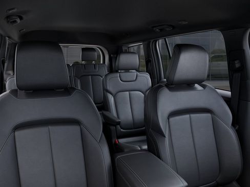 New 2025 Jeep Grand Cherokee L Limited AWD/4WD image 26