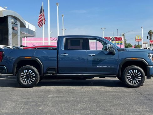 New 2026 GMC Sierra 2500 Denali Ultimate image 4