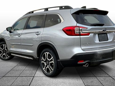 New 2026 Subaru Ascent Limited image 3