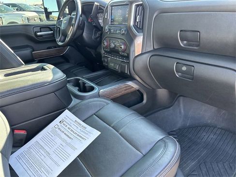 Used 2020 Chevrolet Silverado 2500 High Country w/ Z71 Off-Road Package image 23