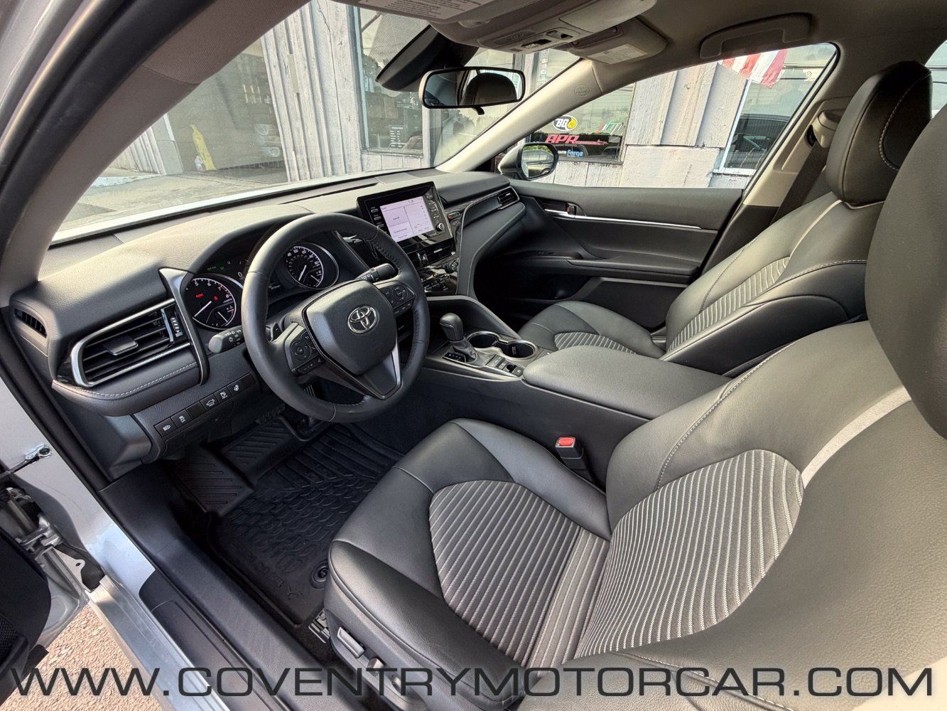 Used 2024 Toyota Camry SE w/ Cold Weather Package AWD/4WD image 35