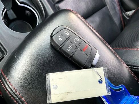 Used 2024 Dodge Durango GT image 30