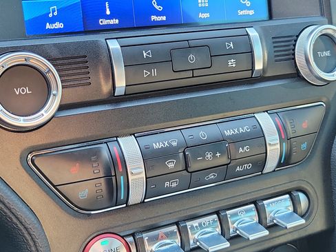 Used 2019 Ford Mustang GT Premium w/ GT Performance Package RWD image 27