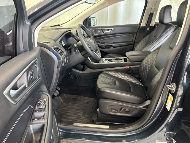 Used 2024 Ford Edge Titanium w/ Cargo Accessory Package AWD/4WD image 11