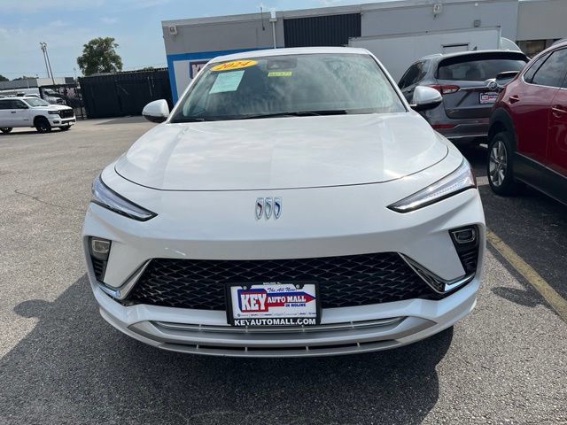 Used 2024 Buick Envista Avenir FWD image 2