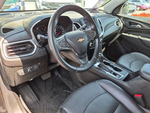 Used 2020 Chevrolet Equinox LT w/ Midnight Edition AWD/4WD image 12