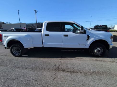 Used 2022 Ford F350 XLT image 9