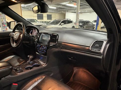 Used 2019 Jeep Grand Cherokee Limited X AWD/4WD image 24