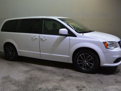 Used 2019 Dodge Grand Caravan GT image 33