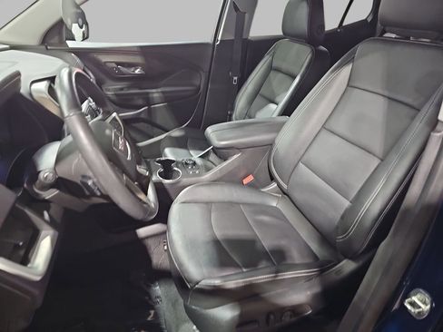 Used 2022 GMC Terrain SLT w/ Tech Package image 19