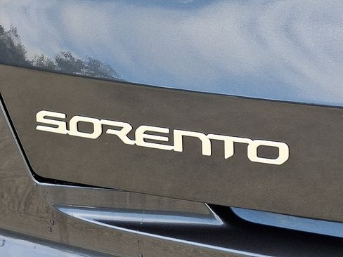 Used 2023 Kia Sorento EX AWD/4WD image 30