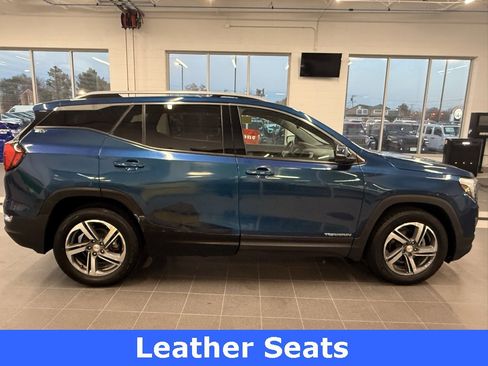Used 2020 GMC Terrain SLT w/ Preferred Package image 6