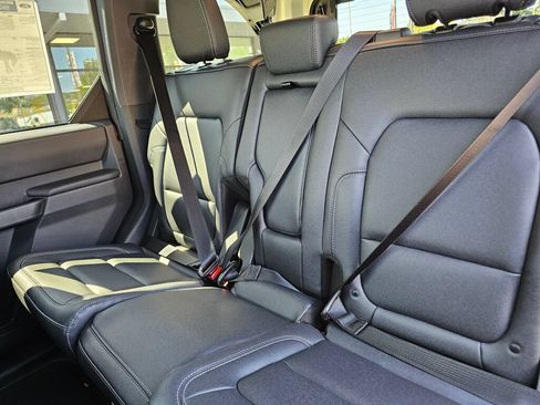 New 2026 Ford Bronco Big Bend w/ Black Diamond Package AWD/4WD image 16